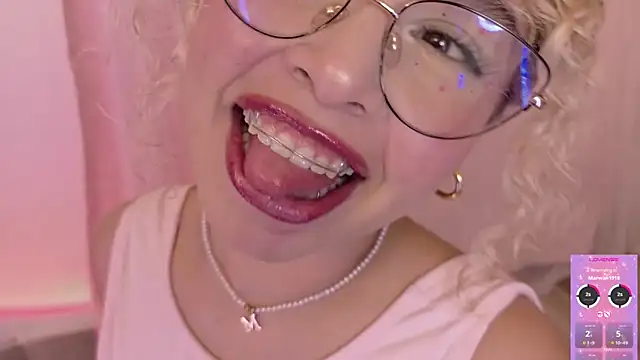 Haelycute online show from 06-07-26, 05:16