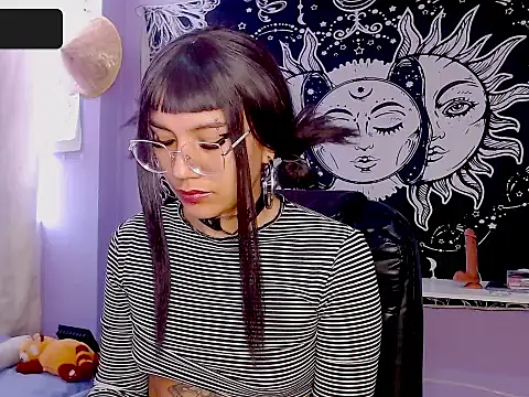 Snapshot of melissahowl chatting on 07-19-26, 03:49 melissahowl online show from 07-19-26, 03:49