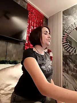 Snapshot of IsisBlake chatting on 11-11-25, 05:46 IsisBlake online show from 11-11-25, 05:46