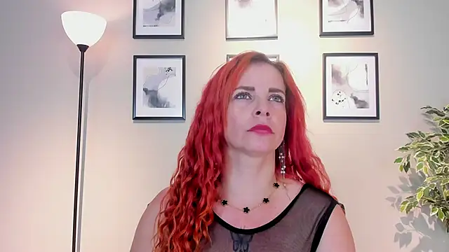 Snapshot of HannaBrave chatting on 03-13-26, 07:31 HannaBrave online show from 03-13-26, 07:31