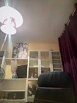 Snapshot of Carlita_cute chatting on 09-09-25, 04:17 Carlita cute online show from 09-09-25, 04:17