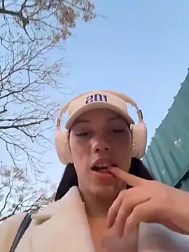 Snapshot of Carlita_cute chatting on 02-20-26, 05:57 Carlita cute online show from 02-20-26, 05:57