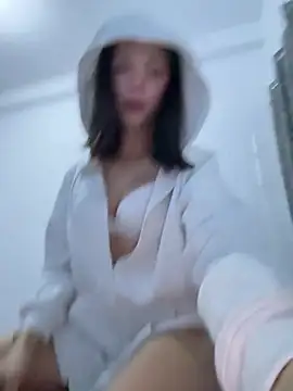 Carlita cute online show from 04-16-26, 05:08