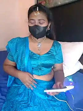 Snapshot of Sexy--queen1 chatting on 01-24-25, 05:42 Sexy--queen1 online show from 01-24-25, 05:42