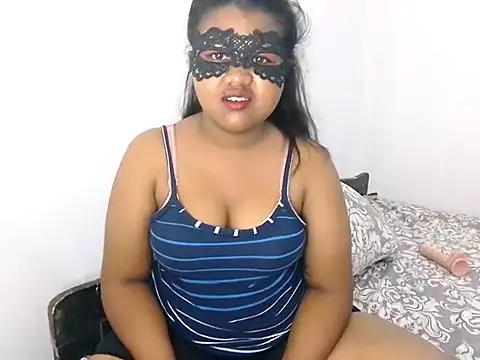 Snapshot of Sexy--queen1 chatting on 02-19-25, 08:52 Sexy--queen1 online show from 02-19-25, 08:52