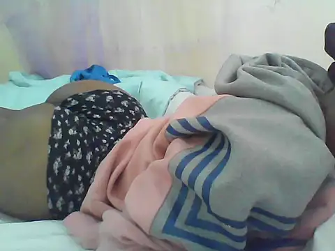 EBONYVANILLA02 online show from 09-17-25, 08:27