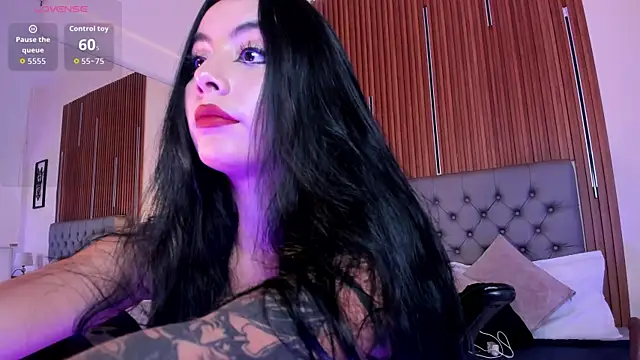 Snapshot of Samaanthaa_ chatting on 07-25-26, 01:58 Samaanthaa online show from 07-25-26, 01:58