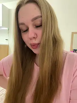 Marylallka5 online show from 04-29-26, 03:05