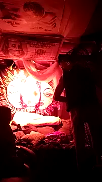 Snapshot of Gillygilly76 chatting on 02-24-25, 09:21 Gillygilly76 online show from 02-24-25, 09:21