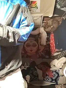 Snapshot of Gillygilly76 chatting on 02-28-25, 01:14 Gillygilly76 online show from 02-28-25, 01:14