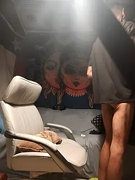 Snapshot of Gillygilly76 chatting on 01-08-26, 11:18 Gillygilly76 online show from 01-08-26, 11:18