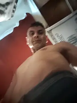 Snapshot of Gillygilly76 chatting on 03-03-26, 02:23 Gillygilly76 online show from 03-03-26, 02:23