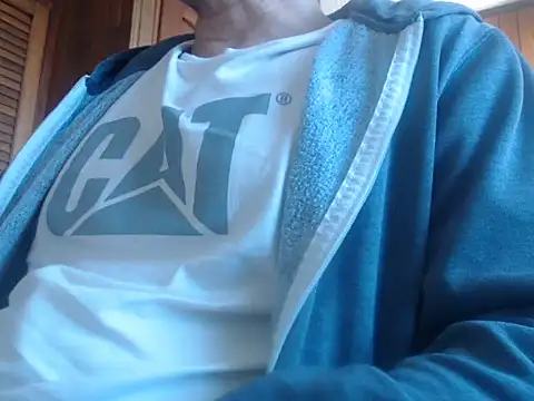 Snapshot of lover_camer chatting on 11-19-25, 01:22 lover camer online show from 11-19-25, 01:22