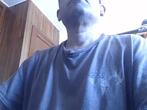 Snapshot of lover_camer chatting on 02-27-26, 03:45 lover camer online show from 02-27-26, 03:45