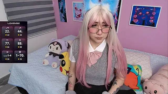 Miwa violet online show from 11-15-25, 06:48