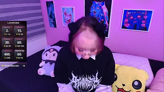 Snapshot of Miwa_violet chatting on 12-21-25, 12:18 Miwa violet online show from 12-21-25, 12:18