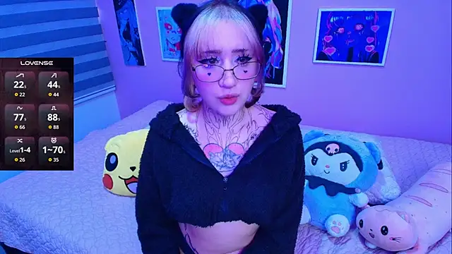 Snapshot of Miwa_violet chatting on 01-17-26, 09:51 Miwa violet online show from 01-17-26, 09:51