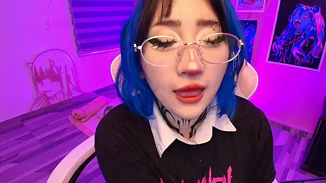 Miwa violet online show from 07-31-26, 11:59