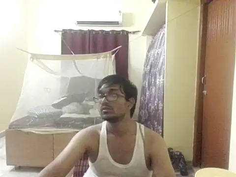 THE NAKED BOY online show from 05-08-26, 12:32