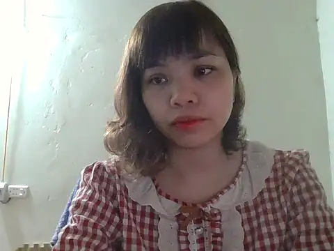 Angela-Eira online show from 12-16-25, 10:04