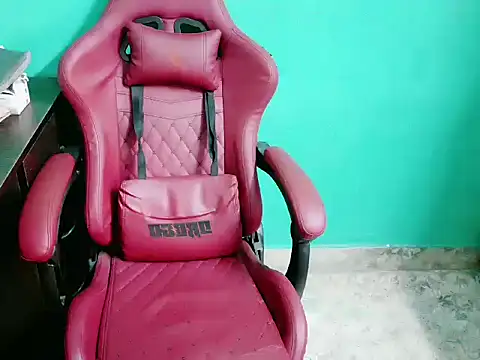 Snapshot of telugu_boy_ chatting on 09-09-25, 01:49 telugu boy online show from 09-09-25, 01:49