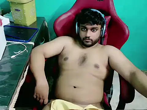 Snapshot of telugu_boy_ chatting on 12-20-25, 05:36 telugu boy online show from 12-20-25, 05:36