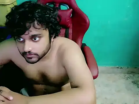 Snapshot of telugu_boy_ chatting on 02-14-26, 04:31 telugu boy online show from 02-14-26, 04:31