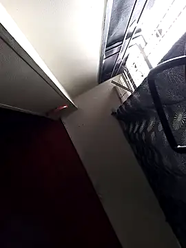 Snapshot of weedmanhot28 chatting on 12-20-25, 01:07 weedmanhot28 online show from 12-20-25, 01:07