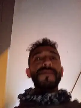 Snapshot of weedmanhot28 chatting on 01-06-26, 08:23 weedmanhot28 online show from 01-06-26, 08:23