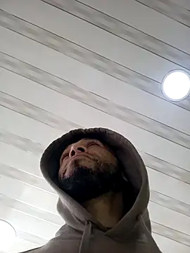 Snapshot of weedmanhot28 chatting on 01-16-26, 01:37 weedmanhot28 online show from 01-16-26, 01:37