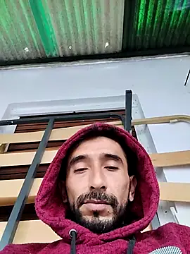 Snapshot of weedmanhot28 chatting on 03-31-26, 05:13 weedmanhot28 online show from 03-31-26, 05:13