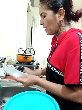 Snapshot of Dakary_hot chatting on 11-27-25, 06:54 Dakary hot online show from 11-27-25, 06:54