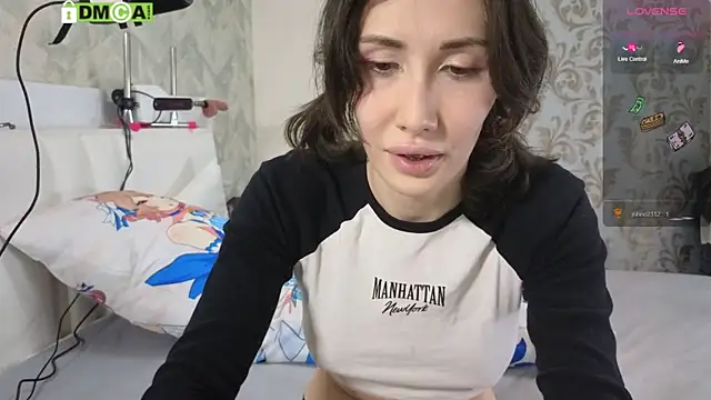 Snapshot of KawaiiNullify chatting on 09-30-25, 04:34 KawaiiNullify online show from 09-30-25, 04:34