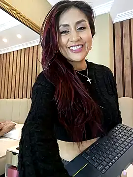 MonicaMoret online show from 02-05-25, 11:23