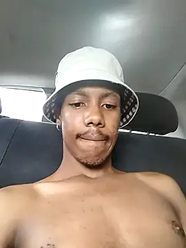 Snapshot of bobzerr chatting on 02-09-26, 09:24 bobzerr online show from 02-09-26, 09:24