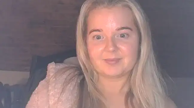 Snapshot of Jessica69G chatting on 01-19-25, 09:34 Jessica69G online show from 01-19-25, 09:34