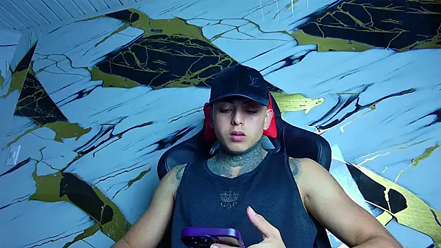 Kevin22 222 online show from 01-28-25, 12:47