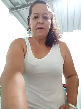 Snapshot of Fulopp15 chatting on 02-12-25, 12:55 Fulopp15 online show from 02-12-25, 12:55