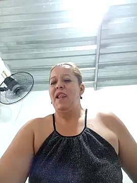 Snapshot of Fulopp15 chatting on 02-26-25, 01:30 Fulopp15 online show from 02-26-25, 01:30