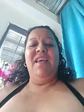 Snapshot of Fulopp15 chatting on 06-17-26, 02:07 Fulopp15 online show from 06-17-26, 02:07