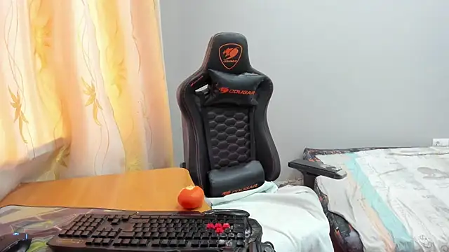 iliaskrislove online show from 04-23-26, 01:35