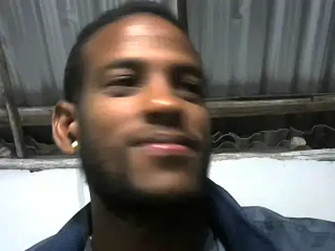 Snapshot of michel_sc chatting on 01-12-26, 05:23 michel sc online show from 01-12-26, 05:23