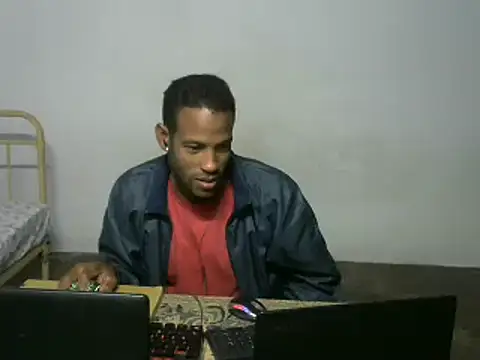 Snapshot of michel_sc chatting on 01-19-26, 10:08 michel sc online show from 01-19-26, 10:08