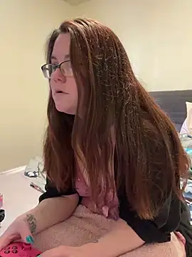 FreakNastyLacie online show from 02-14-25, 04:09