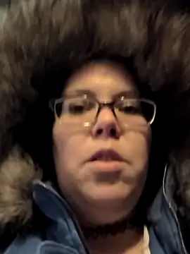 FreakNastyLacie online show from 03-02-25, 12:20