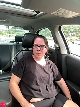 FreakNastyLacie online show from 09-29-25, 06:13