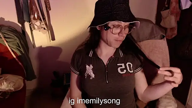 emily pearl  online show from 11-27-25, 11:07