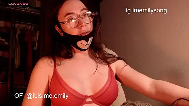emily pearl  online show from 06-09-26, 11:05