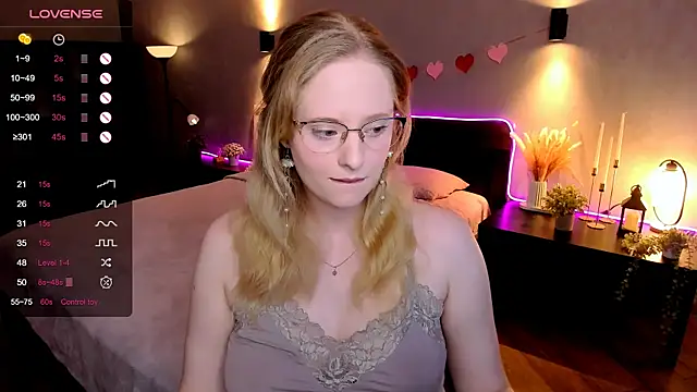 Aemilia  online show from 12-01-25, 06:07