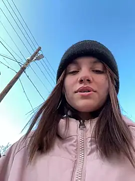 Snapshot of MashkaRay chatting on 02-06-25, 12:16 MashkaRay online show from 02-06-25, 12:16